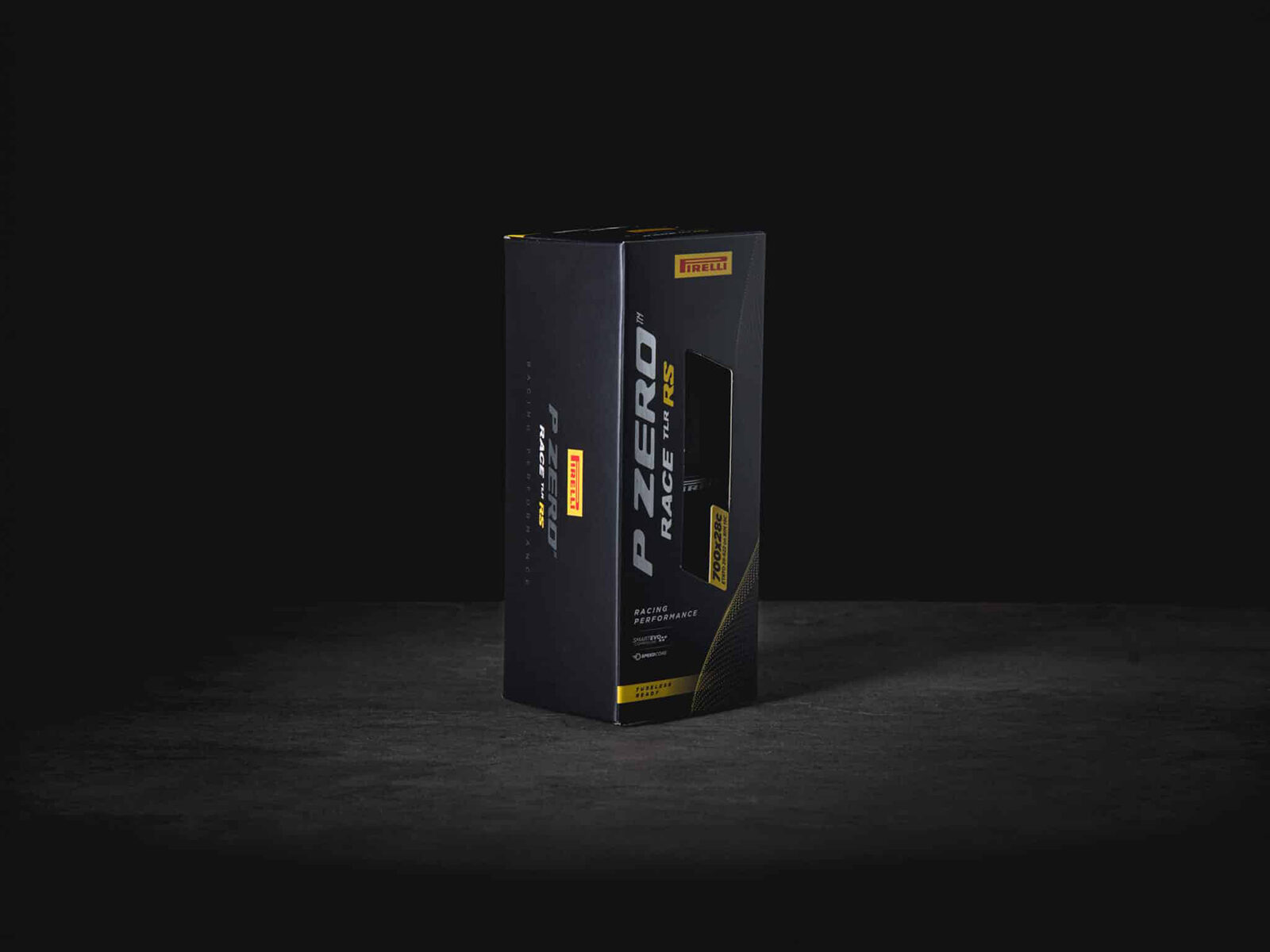 Pirelli P ZERO Race TLR RS : Performance italienne